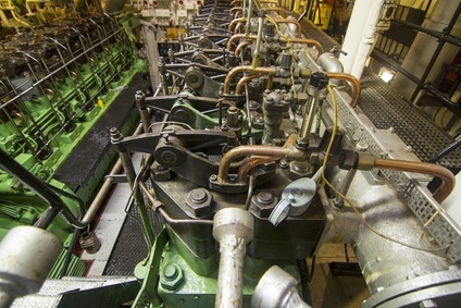 marine-diesel-engine-mechanic